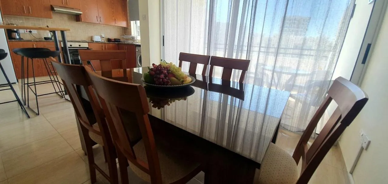 Vasilas Holiday Apartment #1 Larnaca