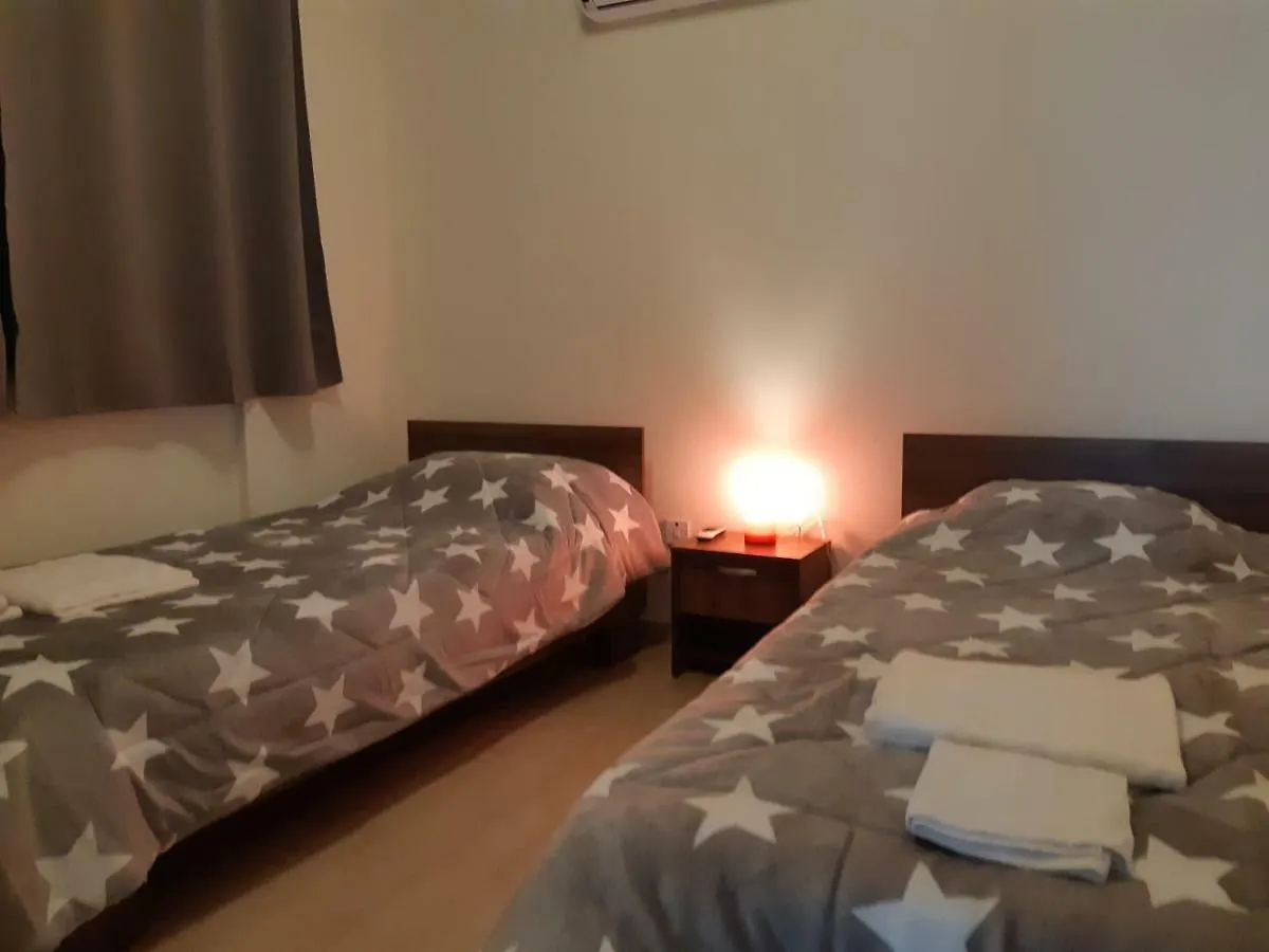 Vasilas Holiday Apartment #1 Larnaca